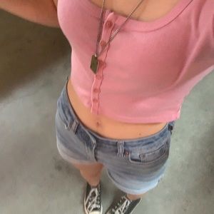 Meet your Posher, Alana